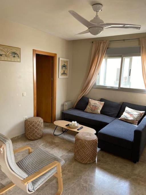 2 Bedrooms And Sofa Bed Flat By Wayra Tarifa Extérieur photo