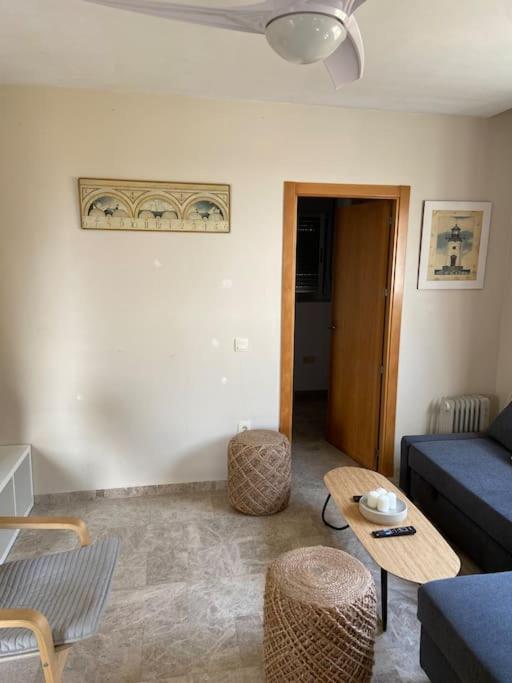 2 Bedrooms And Sofa Bed Flat By Wayra Tarifa Extérieur photo